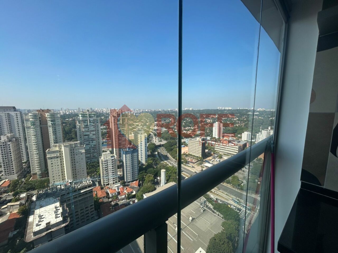 Foto 11 - RF29916