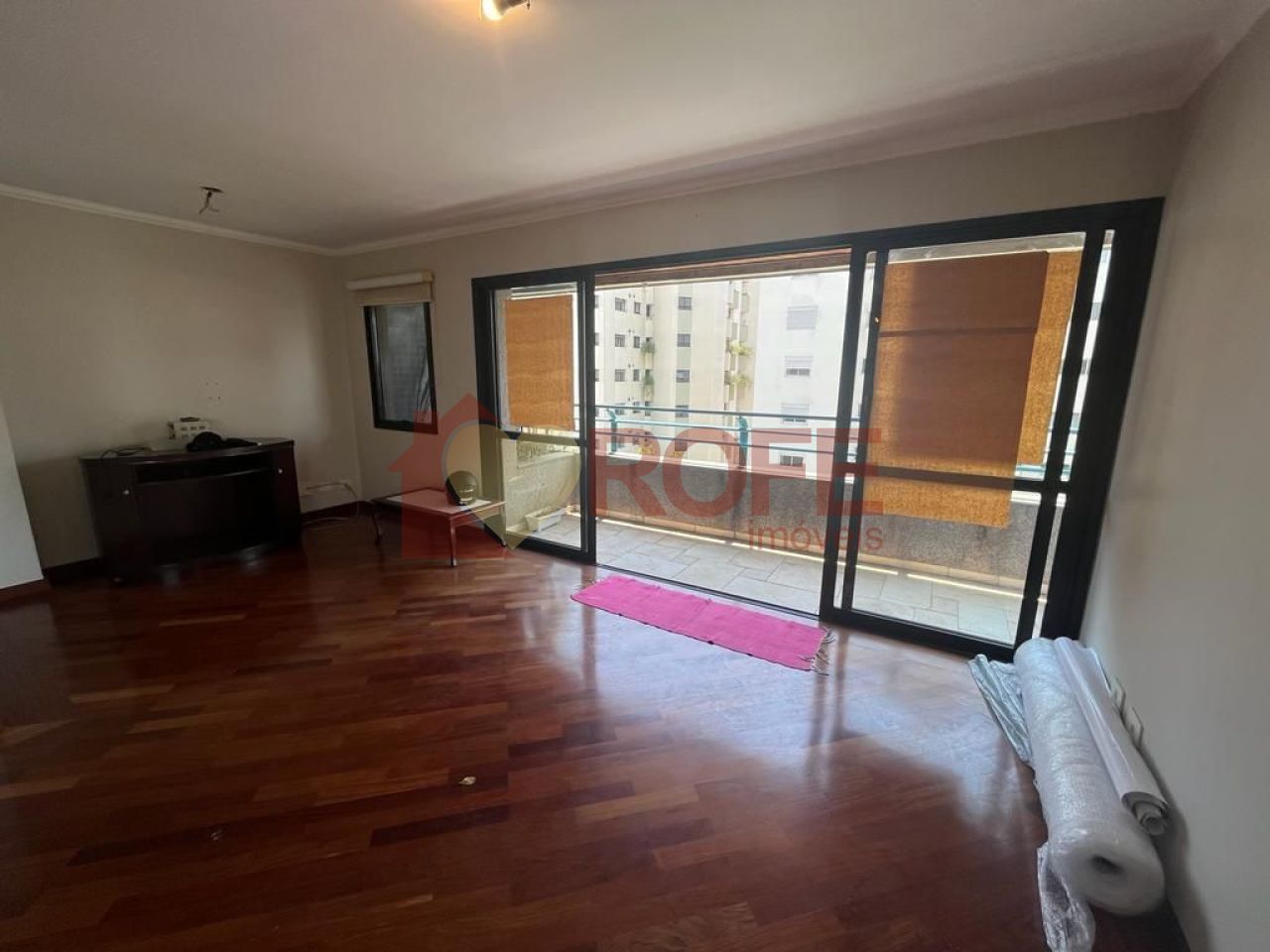Foto 8 - RF30070