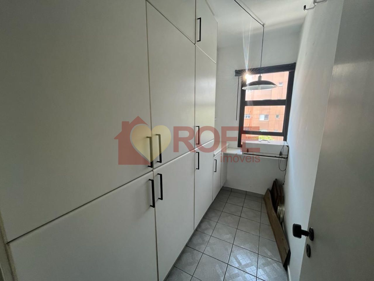 Foto 25 - RF30070