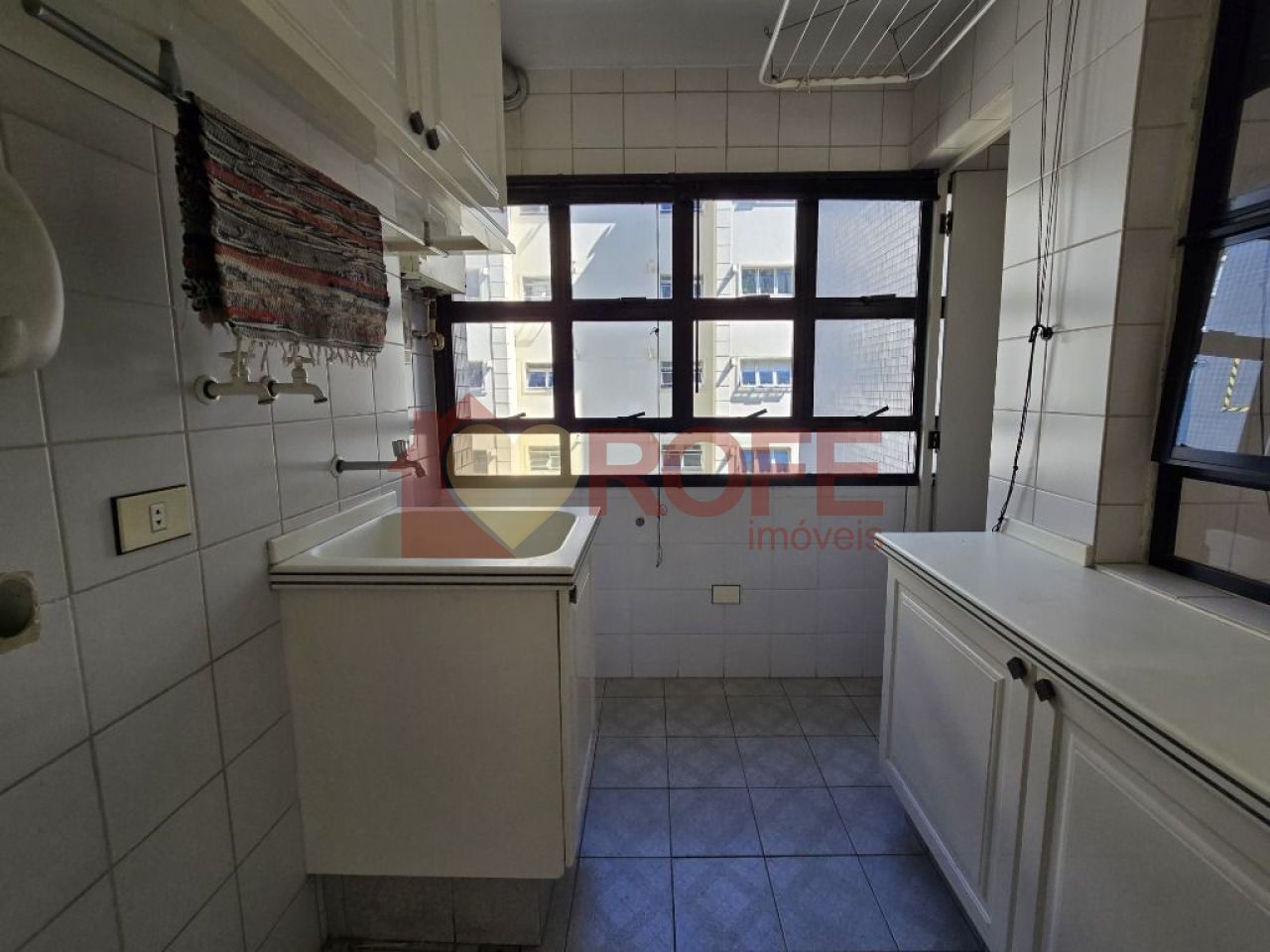 Foto 27 - RF30070
