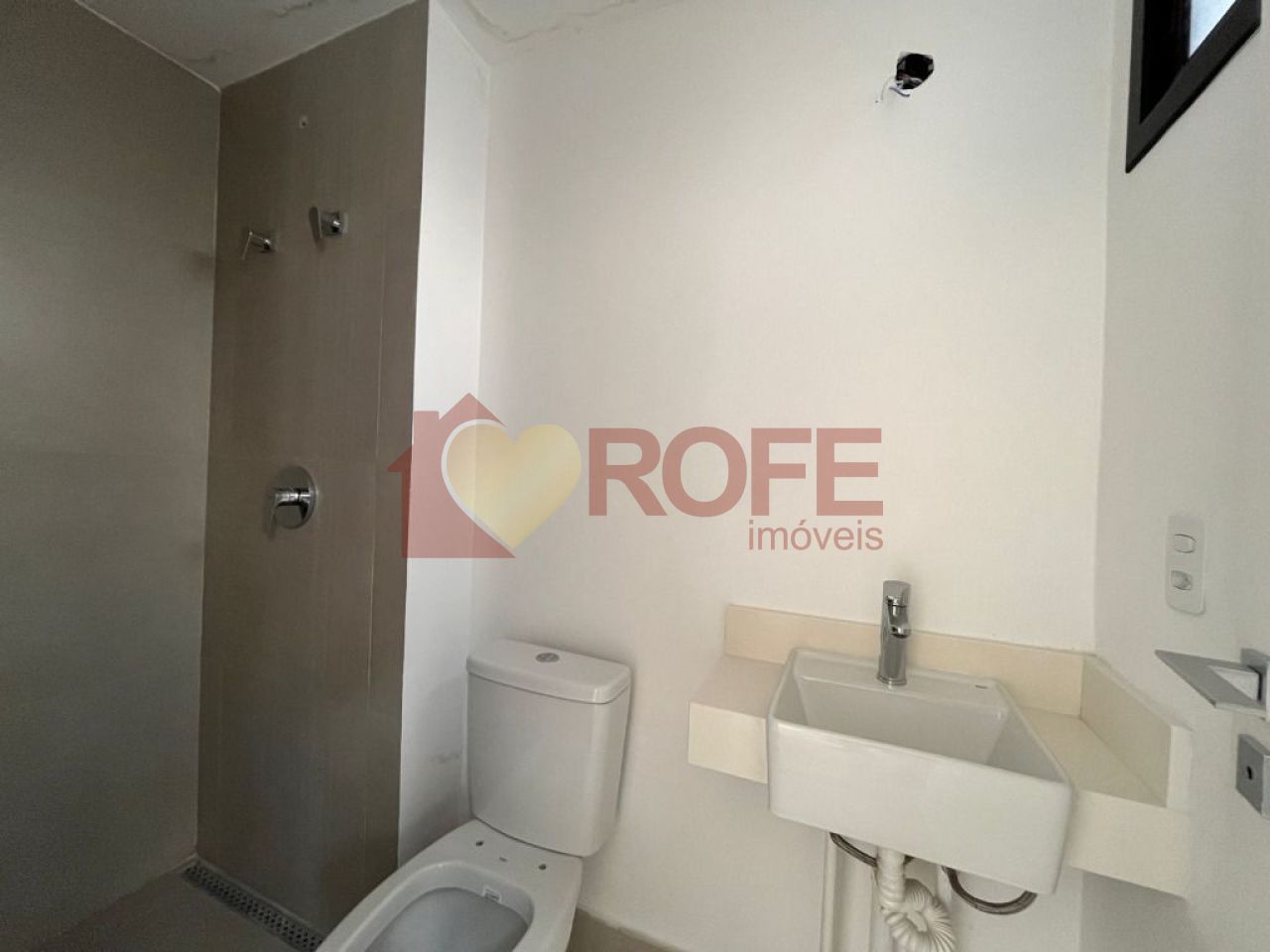 Foto 25 - RF30098