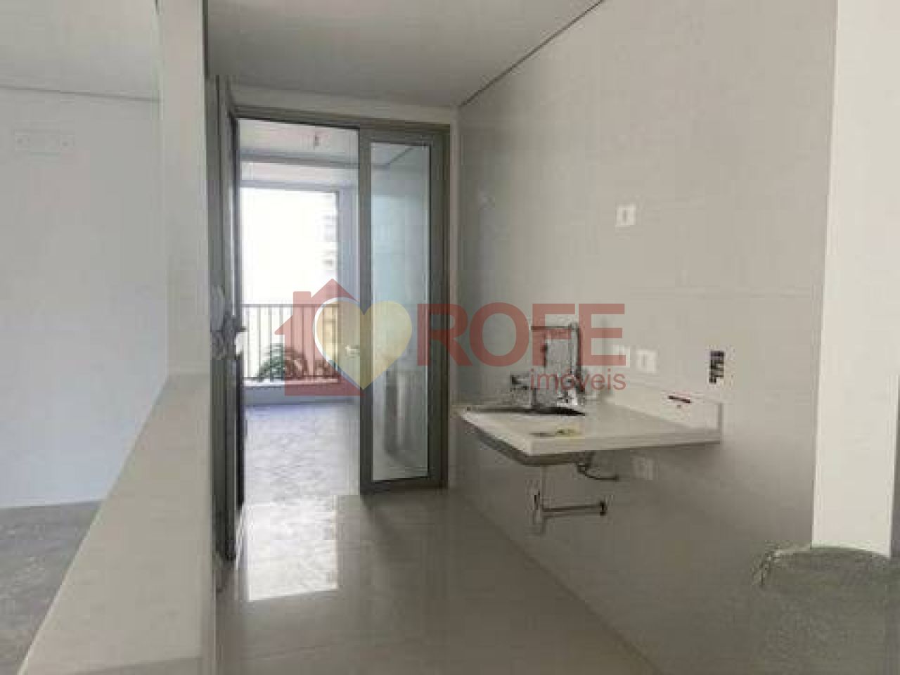 Foto 5 - RF30215