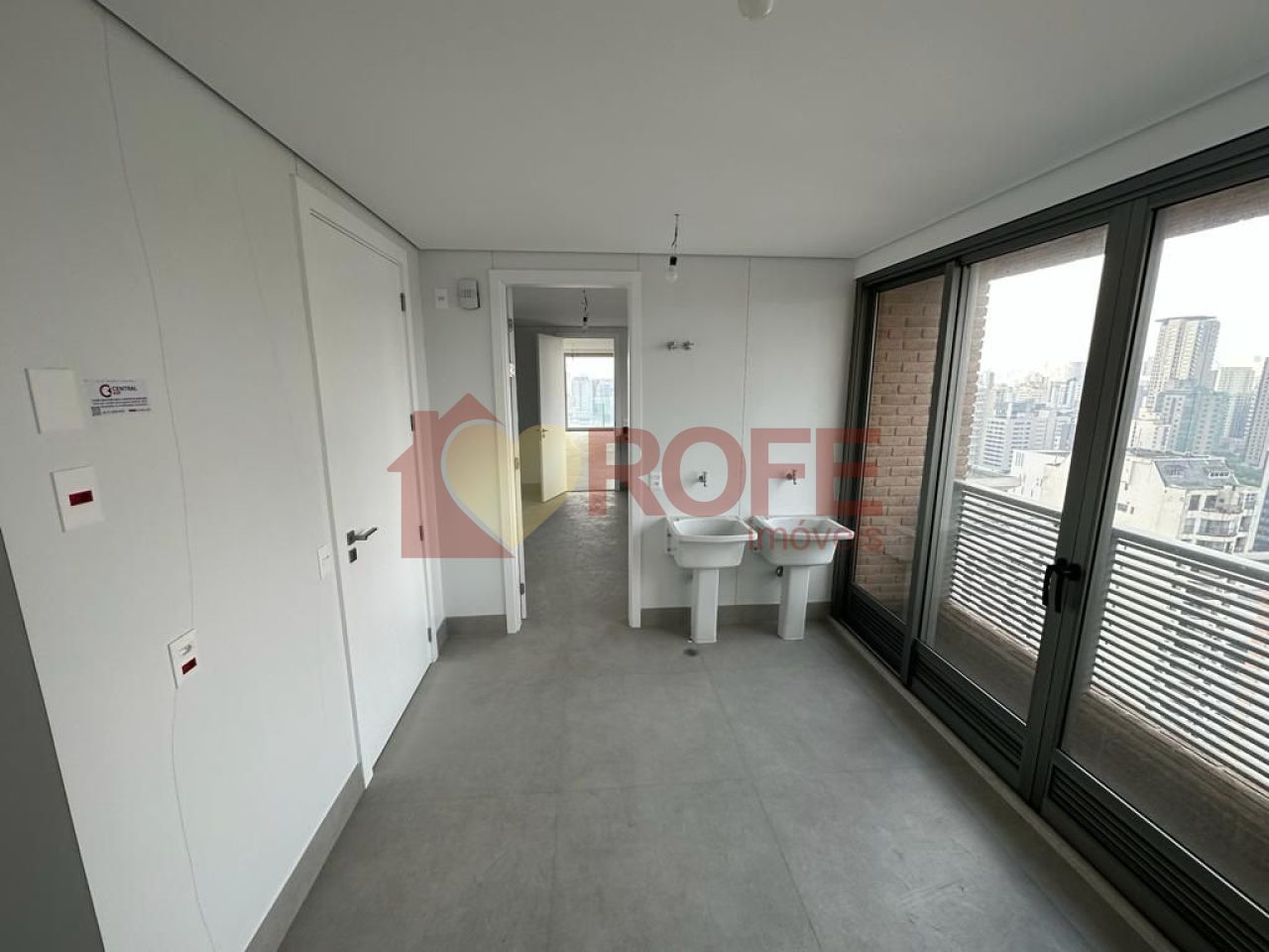 Foto 15 - RF30231