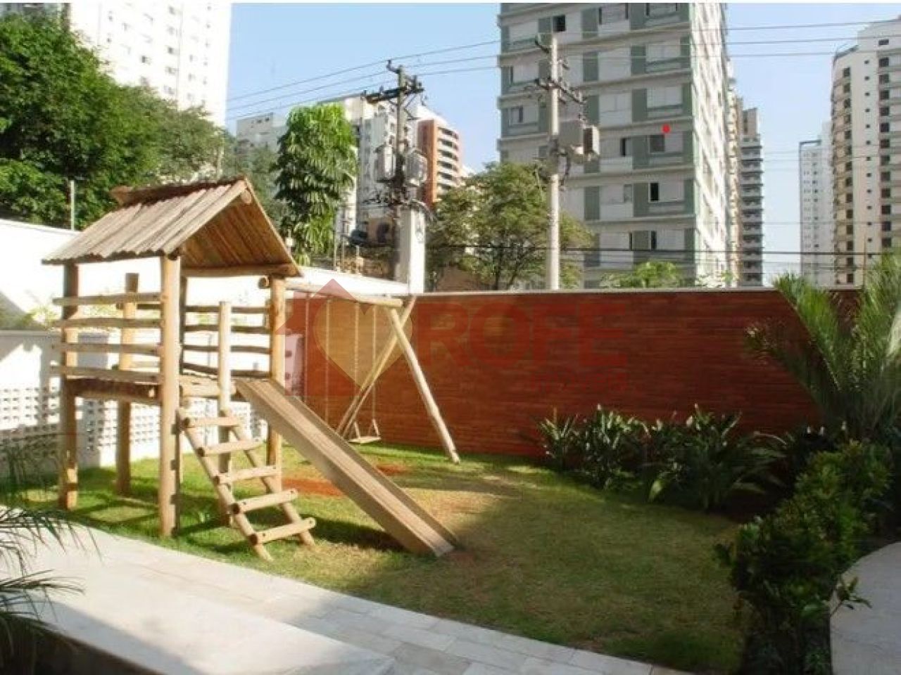 Foto 45 - RF30276