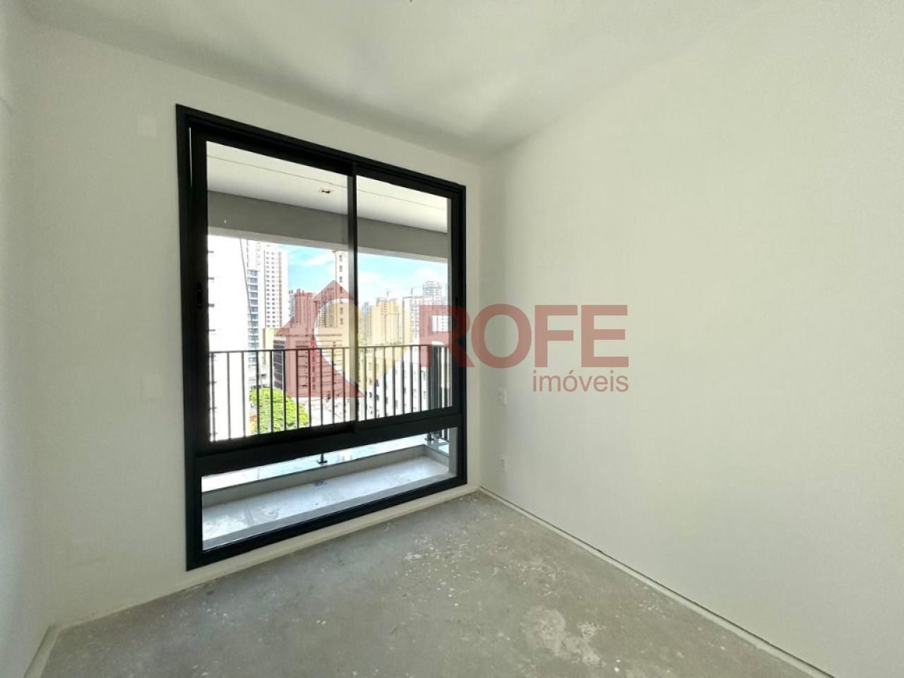 Foto 21 - RF30300