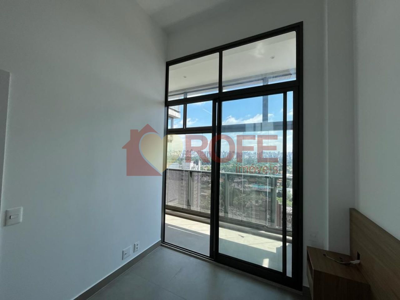 Foto 10 - RF30364