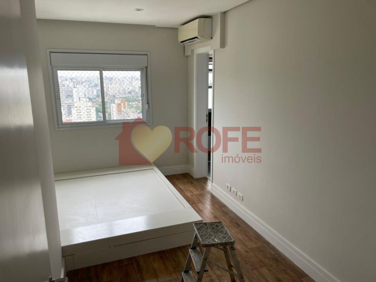 Foto 23 - RF30418