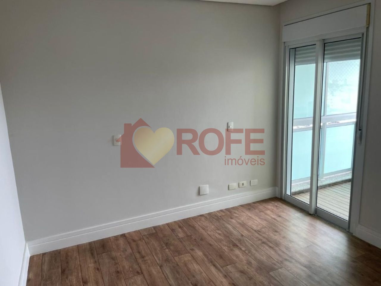 Foto 24 - RF30418