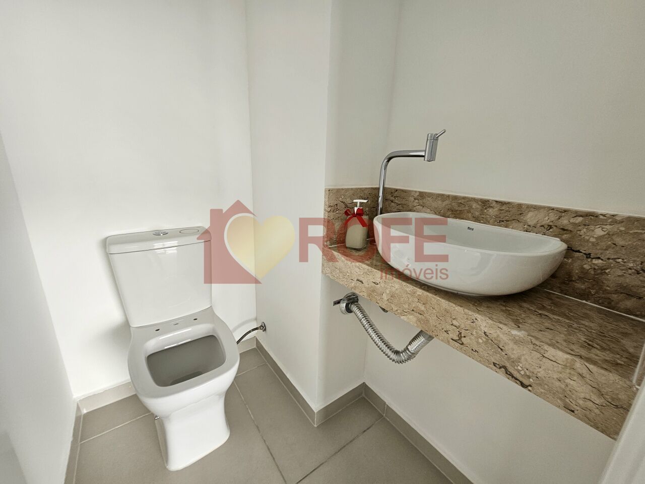 Foto 42 - RF30492