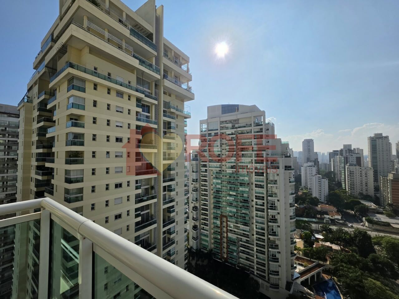 Foto 6 - RF30616