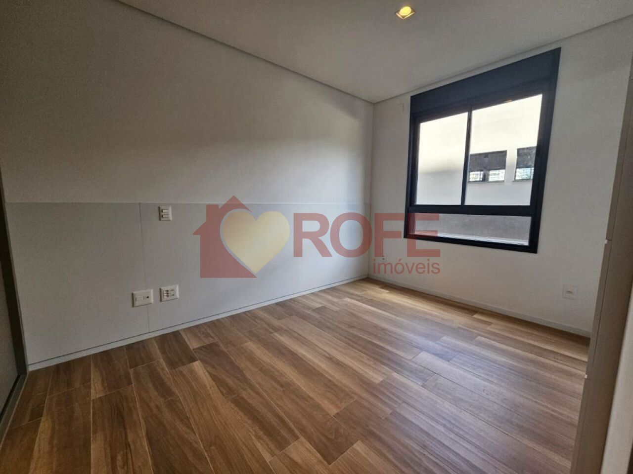 Foto 20 - RF30673