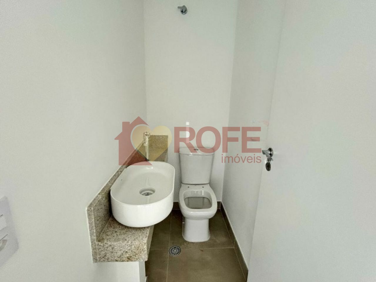 Foto 7 - RF30875
