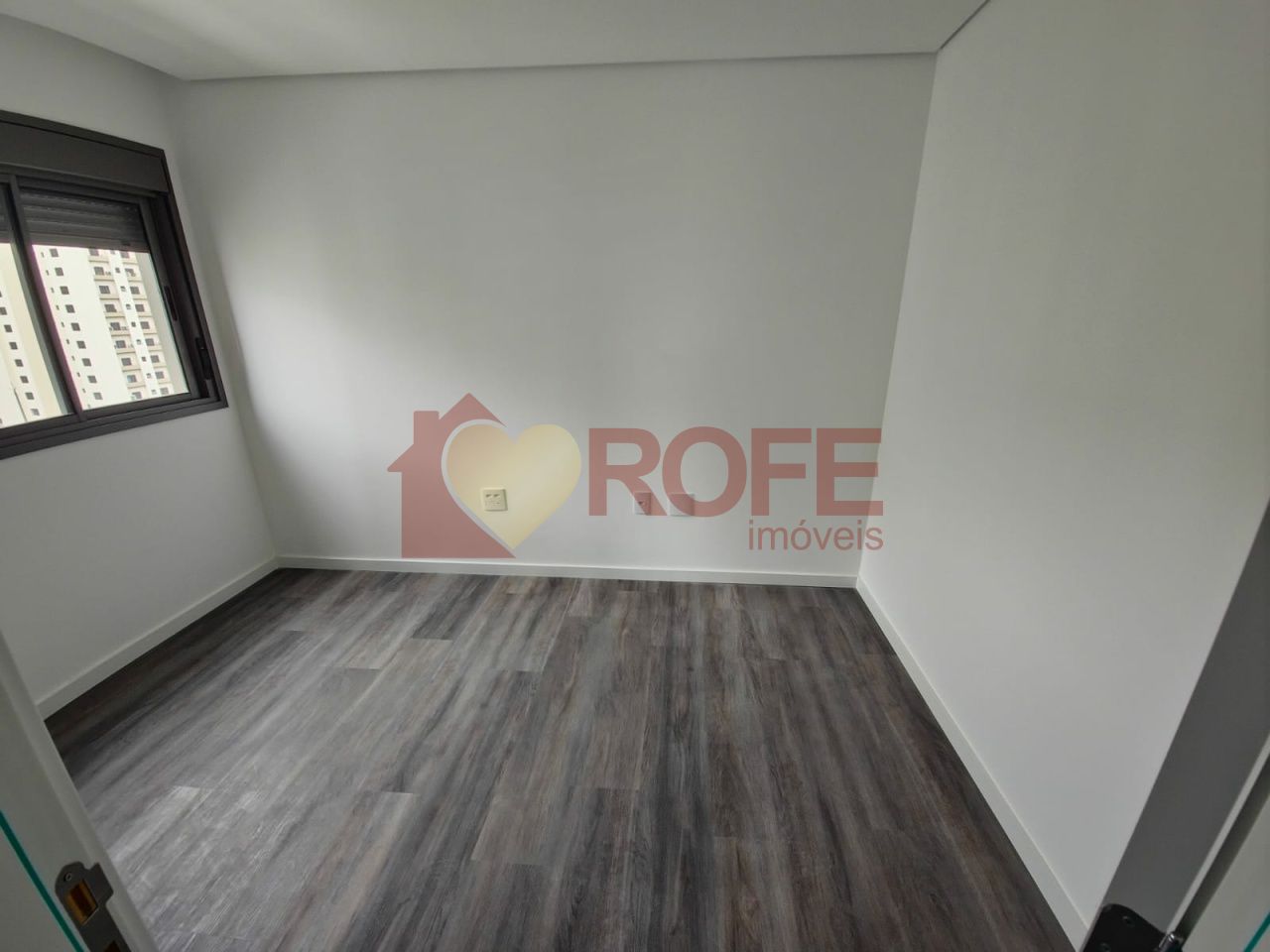 Foto 5 - RF30879
