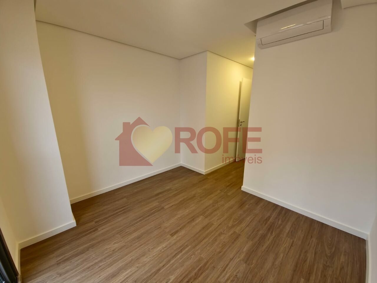 Foto 9 - RF30880