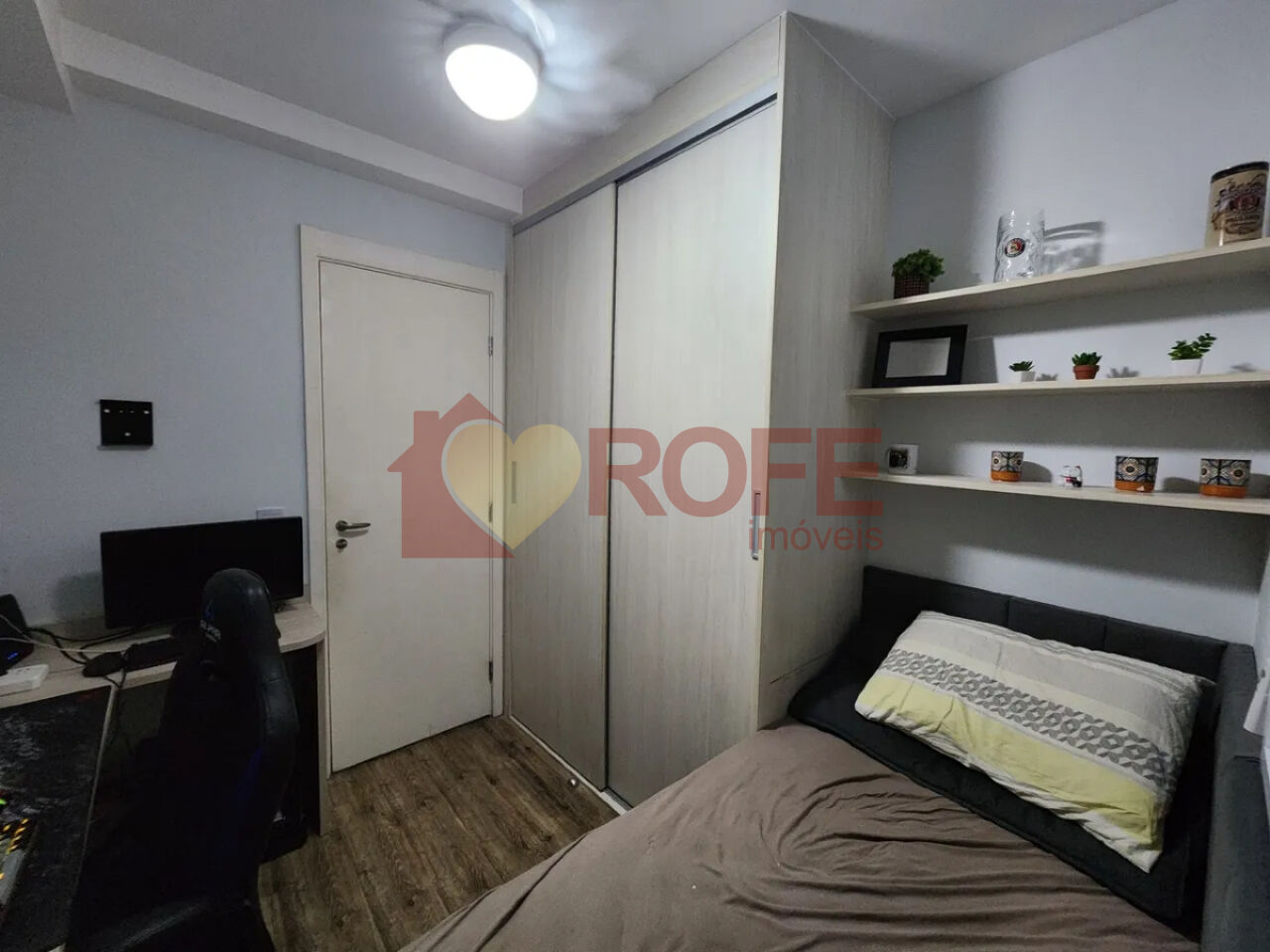Foto 17 - RF30903
