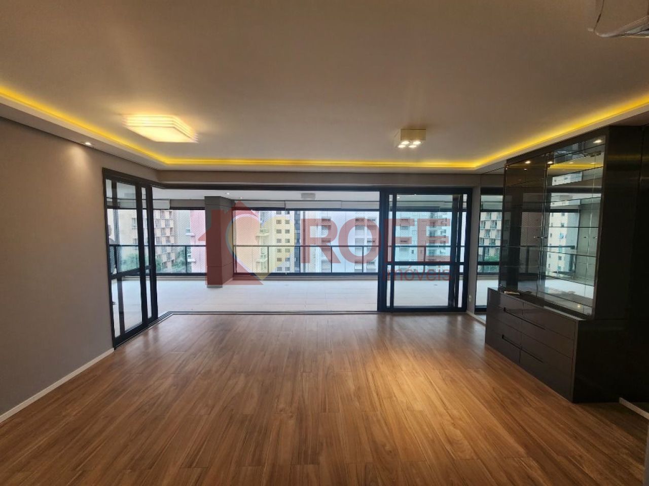 Foto 2 - RF30966