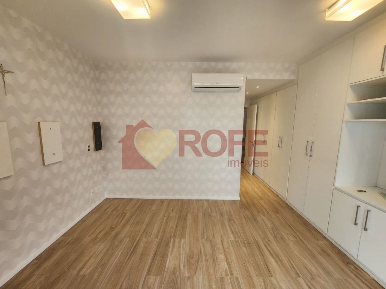 Foto 33 - RF30966