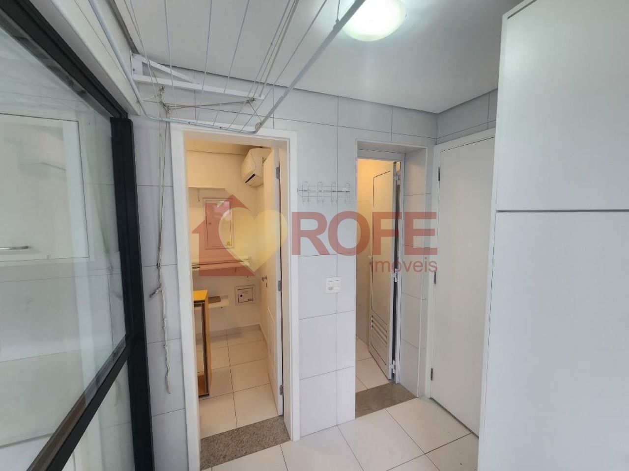Foto 42 - RF30966