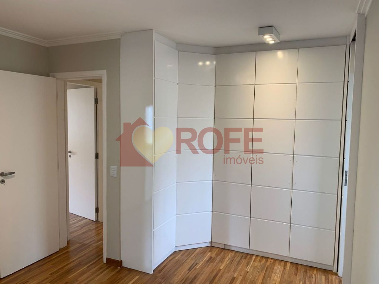 Foto 32 - RF31496