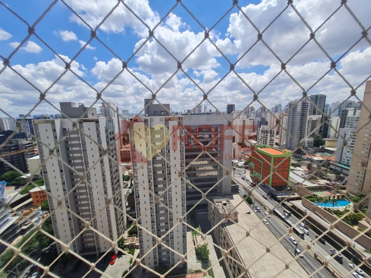 Foto 3 - RF31632