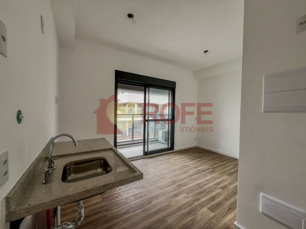 Foto 4 - RF31728