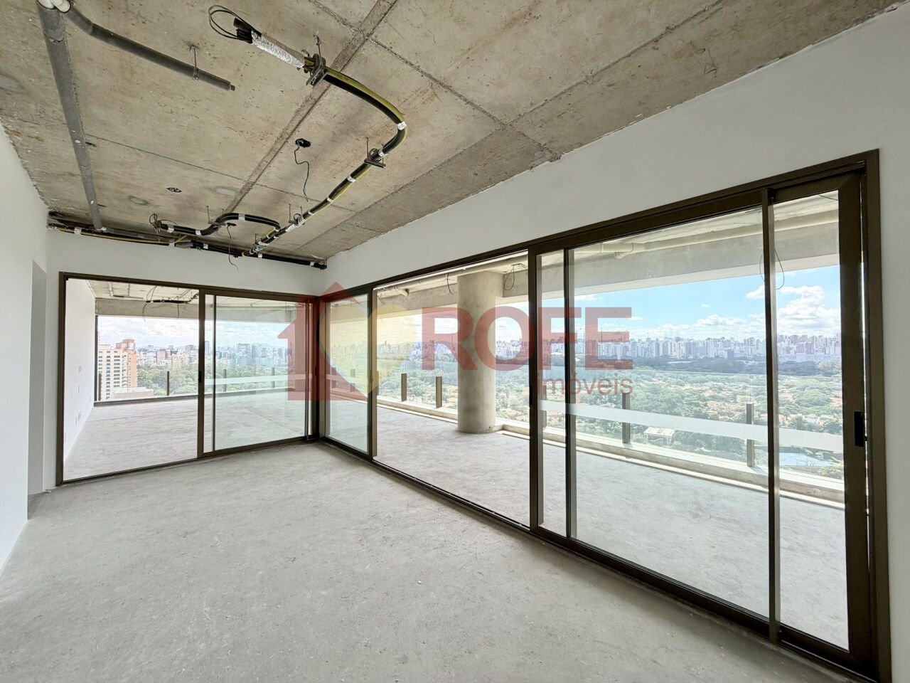 Foto 3 - RF31745