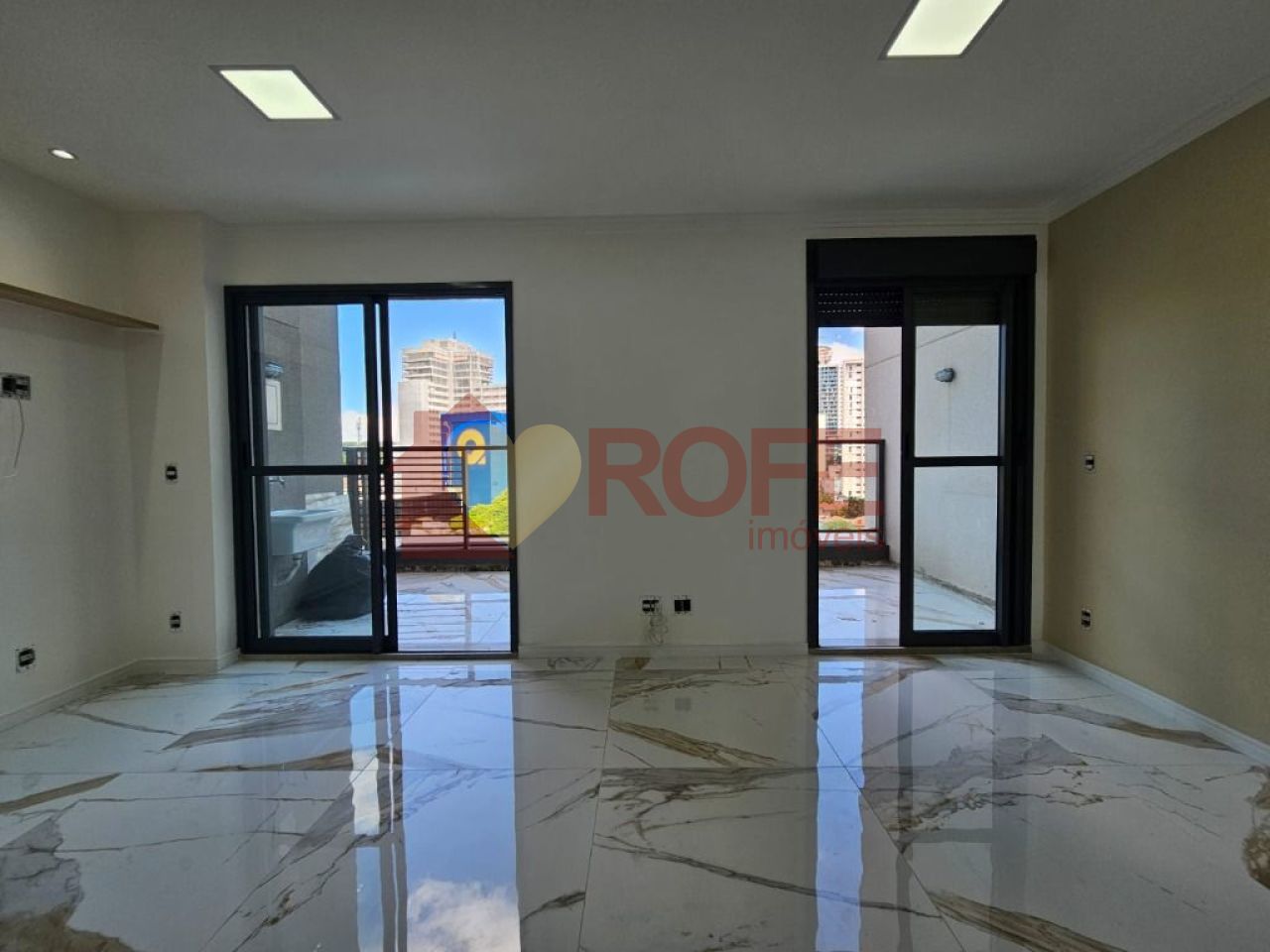 Foto 18 - RF32057