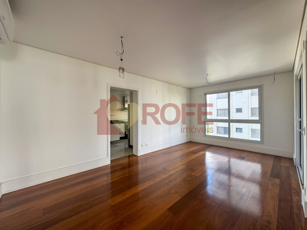 Foto 8 - RF32595