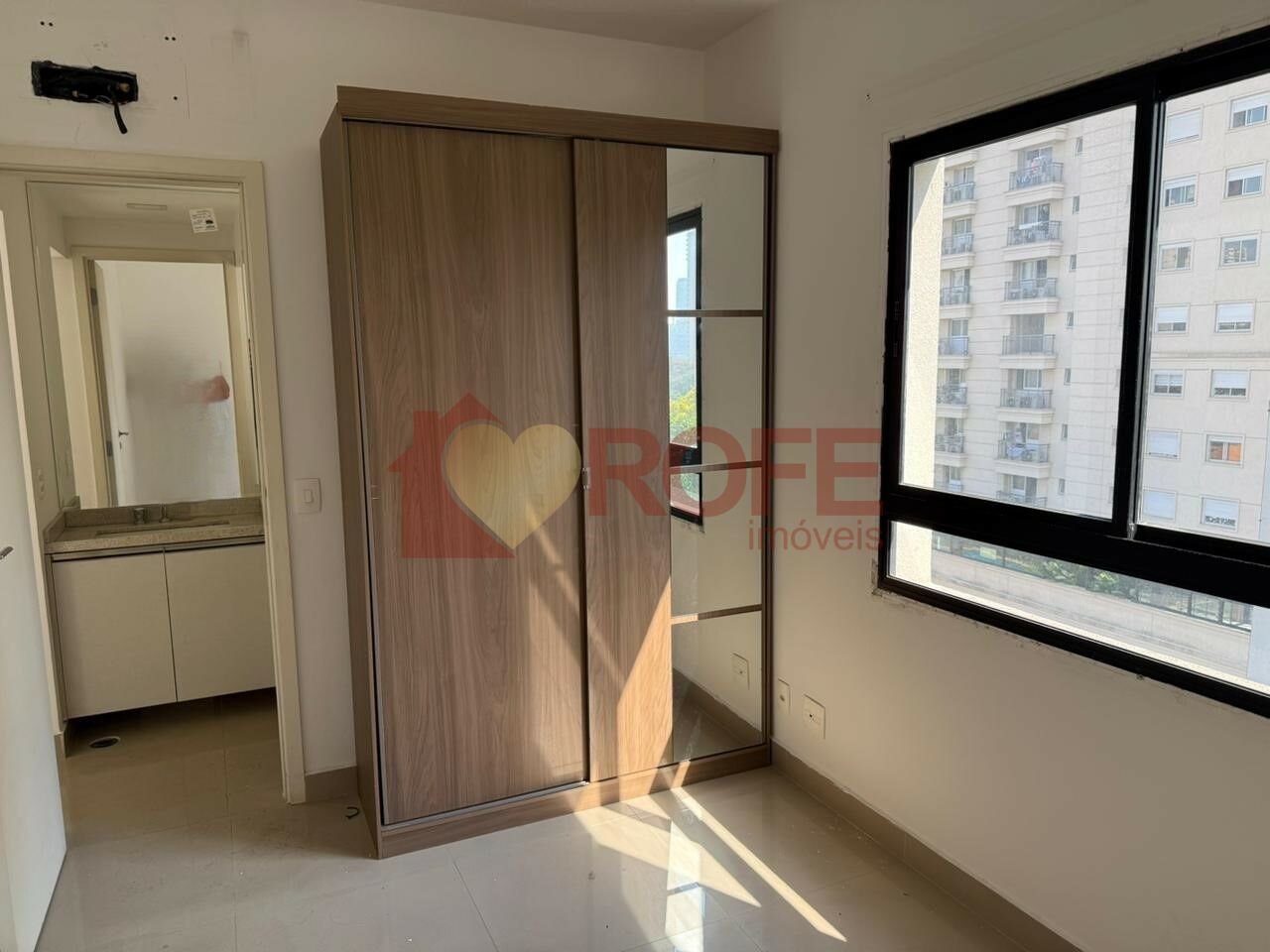 Foto 4 - RF32743