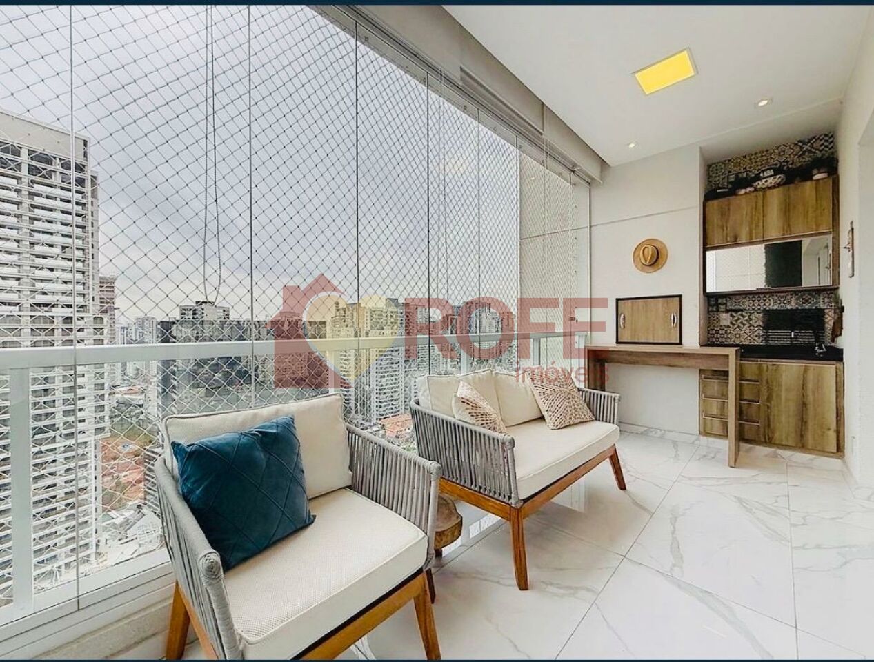 Foto 2 - RF32859