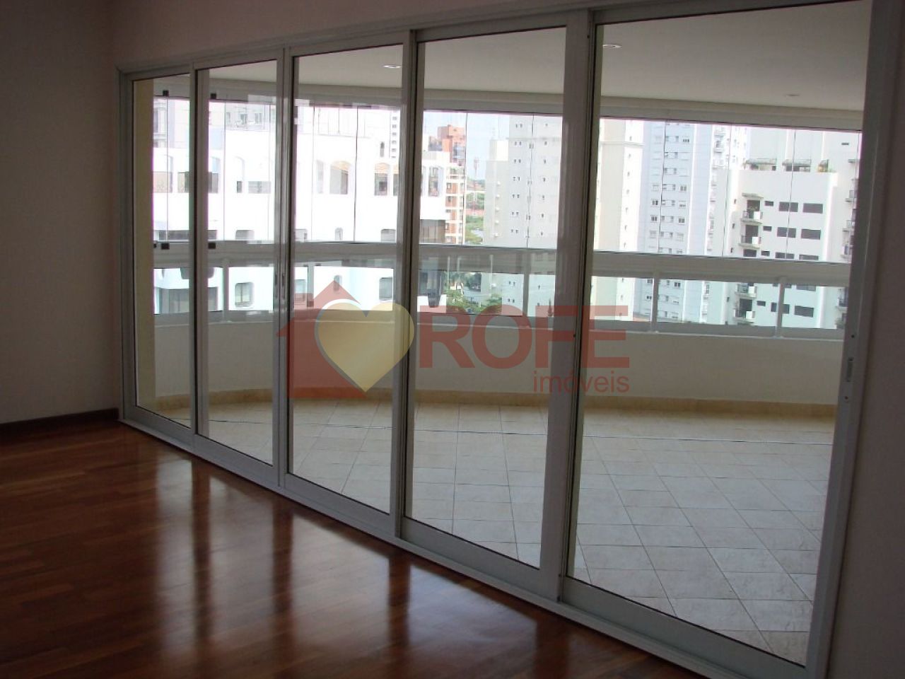 Foto 8 - RF33059