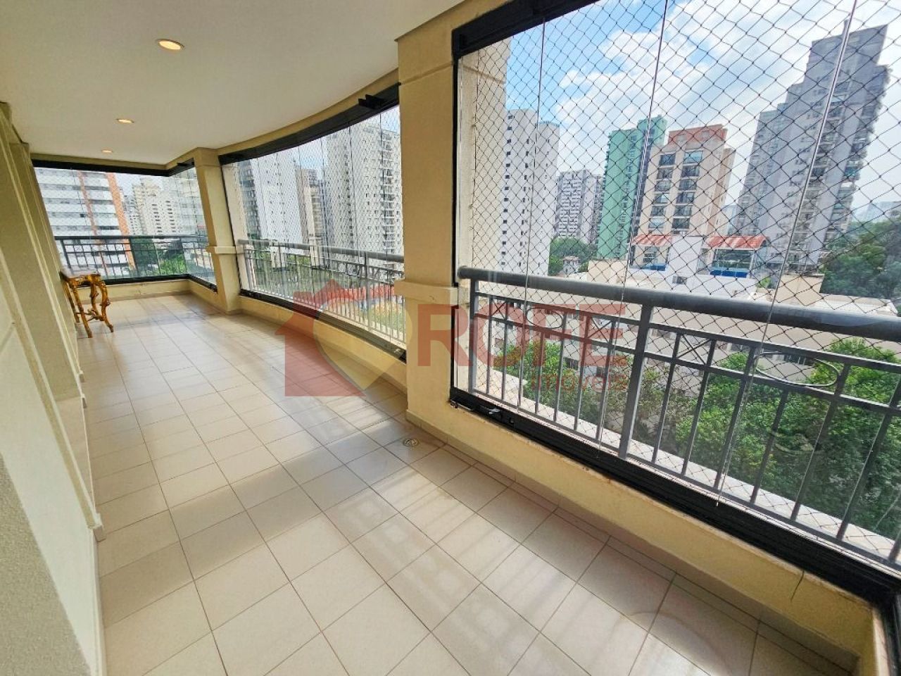 Foto 8 - RF33063