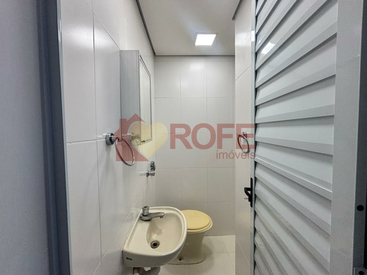Foto 31 - RF33239