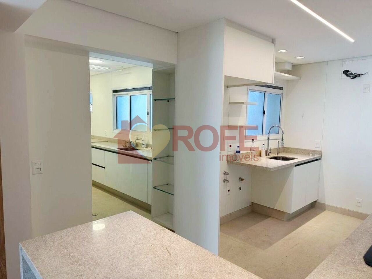 Foto 4 - RF33271