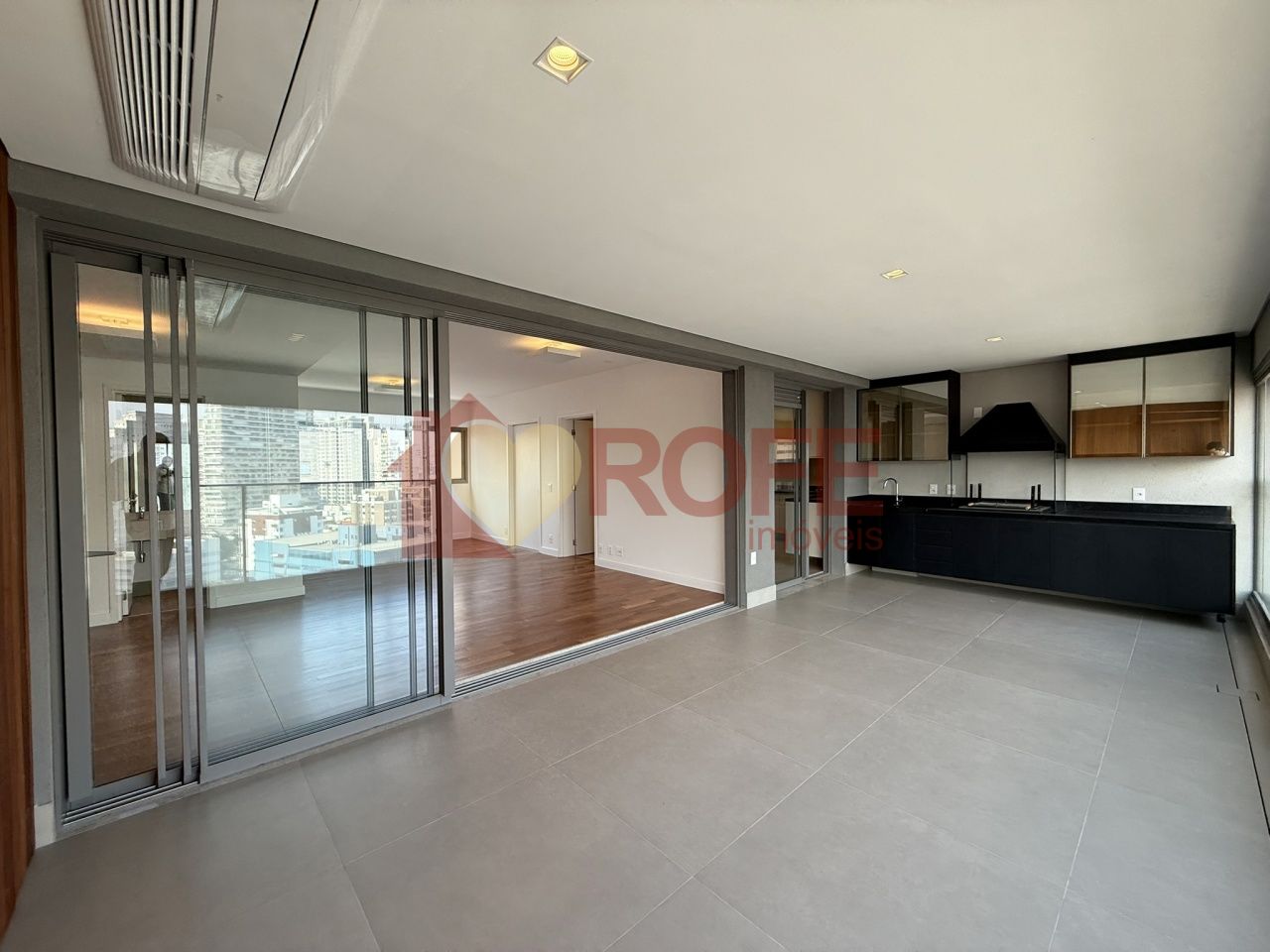 Foto 2 - RF33281