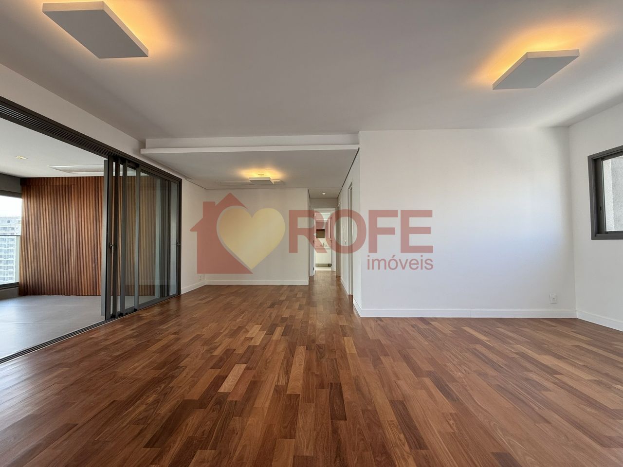 Foto 4 - RF33281