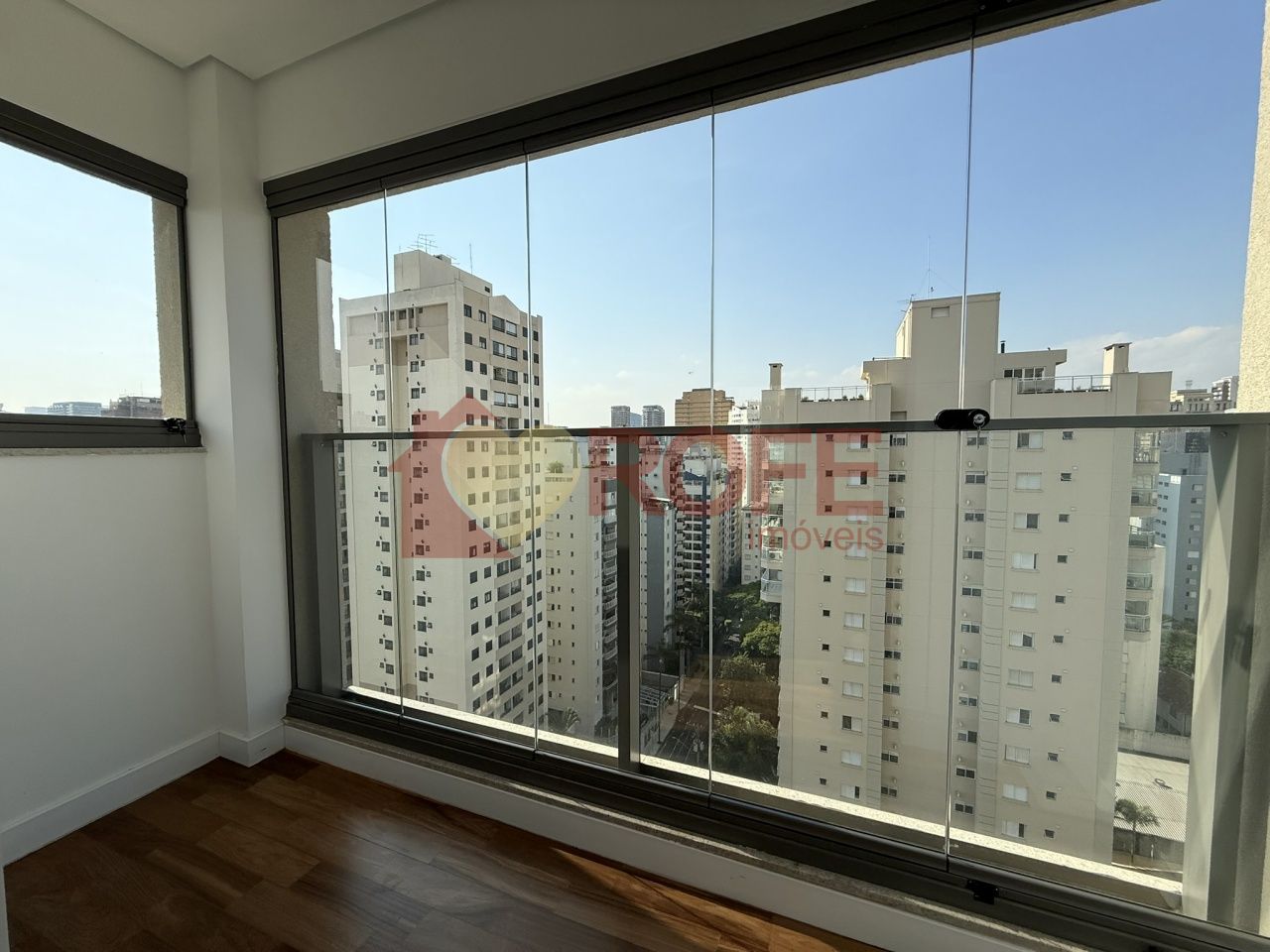 Foto 33 - RF33281