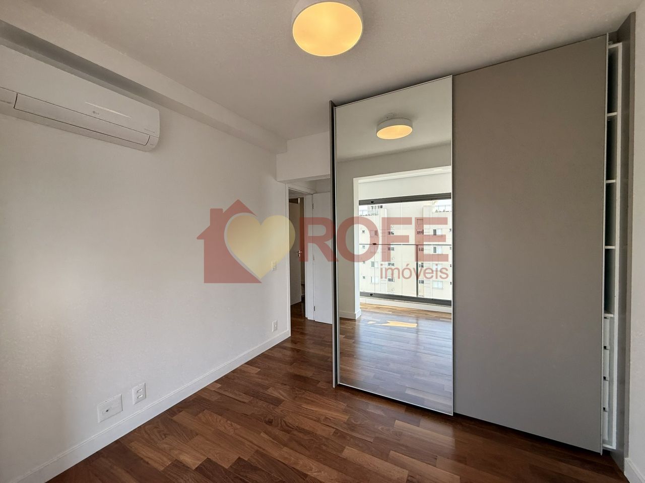 Foto 34 - RF33281