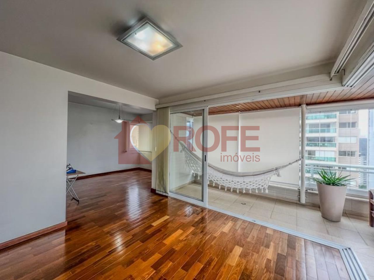 Foto 33 - RF33293