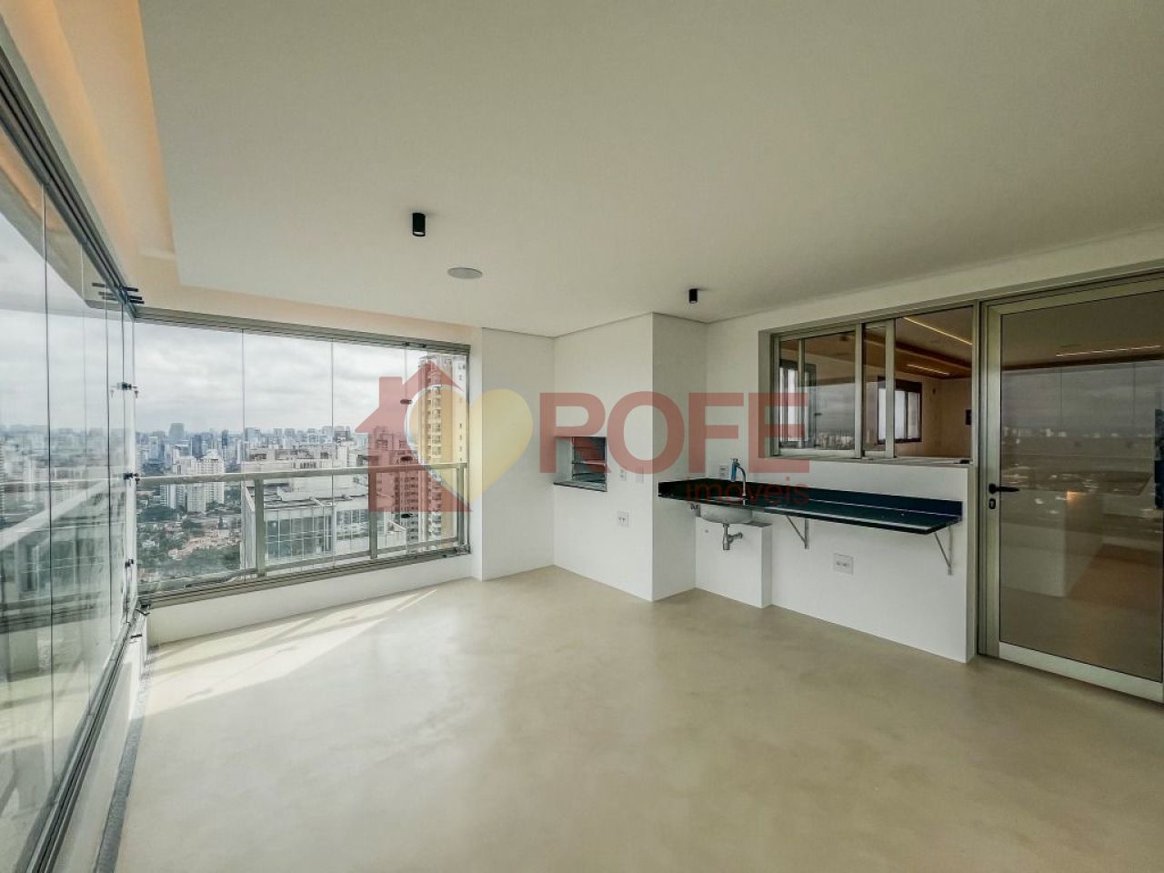 Foto 10 - RF33506