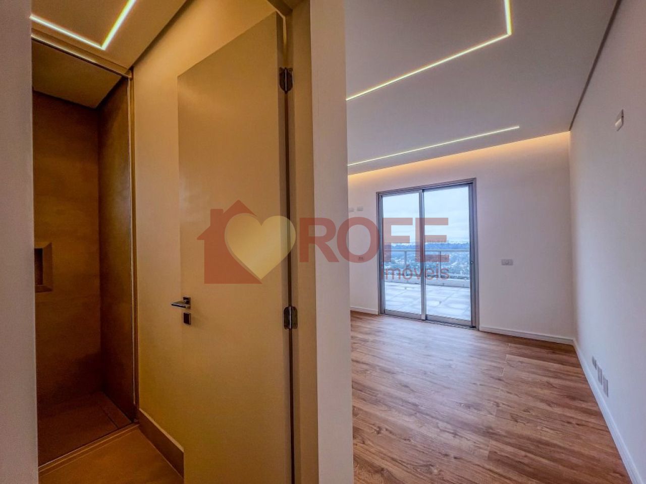 Foto 32 - RF33506