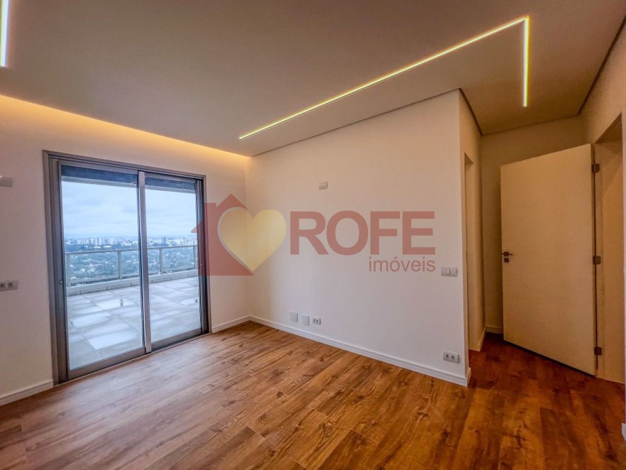 Foto 34 - RF33506