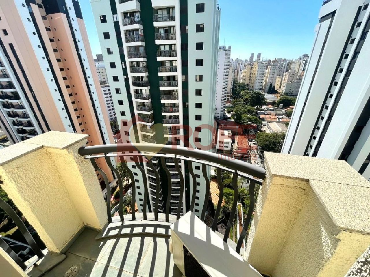Foto 4 - RF33592