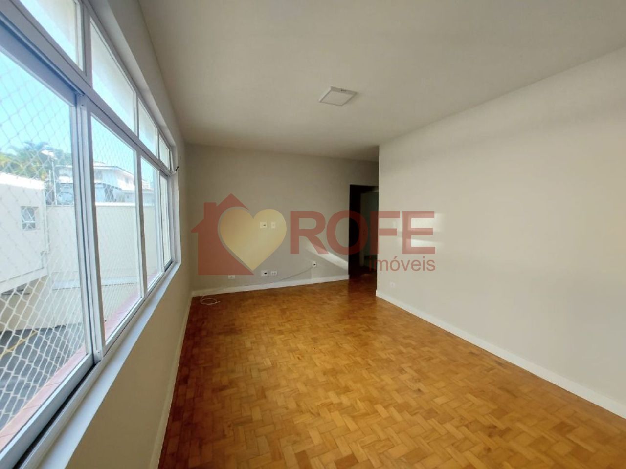 Foto 3 - RF33643