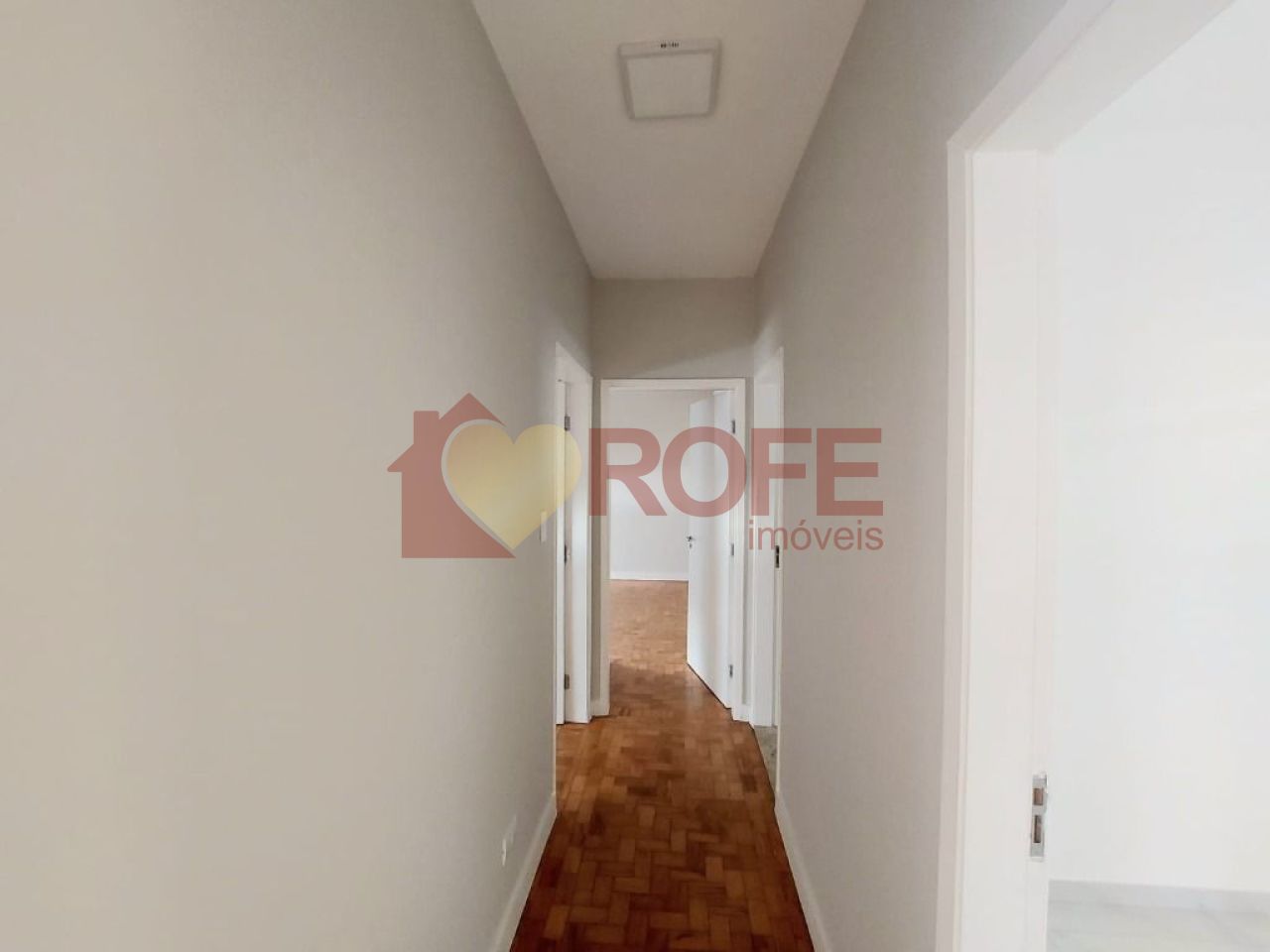 Foto 4 - RF33643