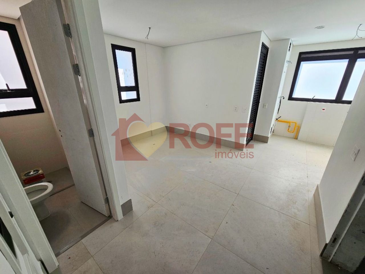 Foto 20 - RF33937
