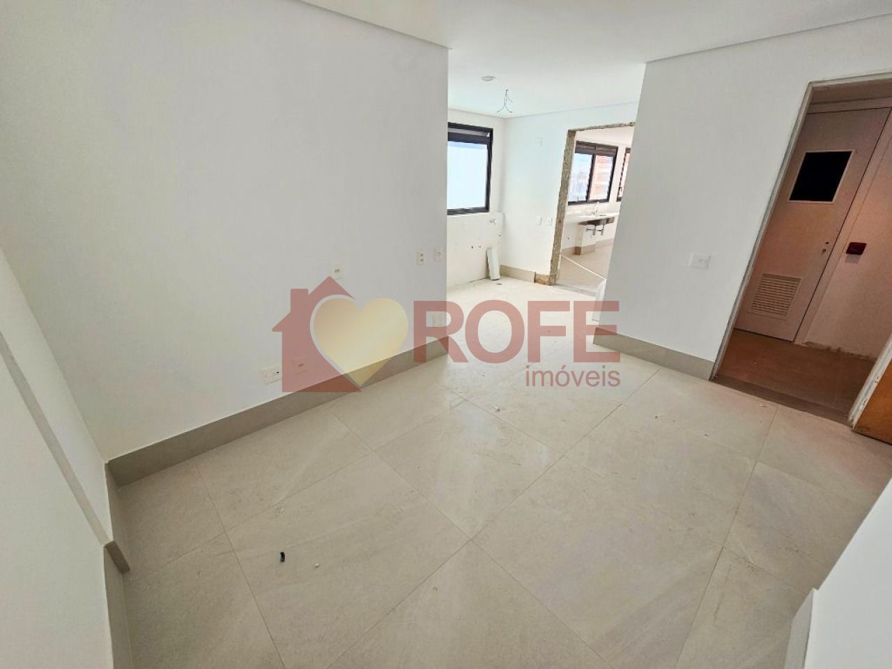 Foto 22 - RF33937