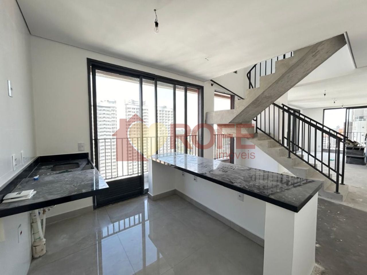 Foto 2 - RF33969