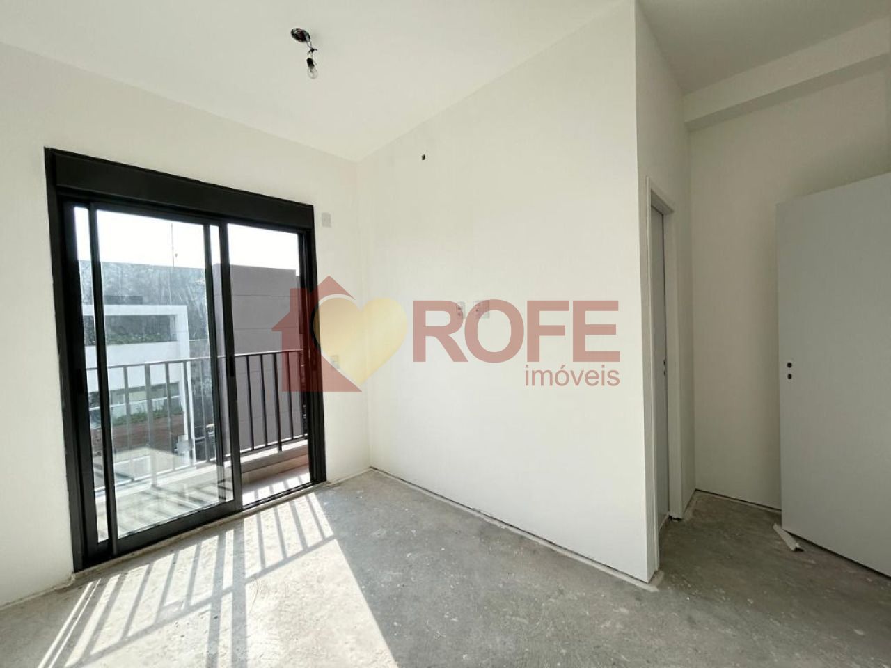 Foto 11 - RF33969