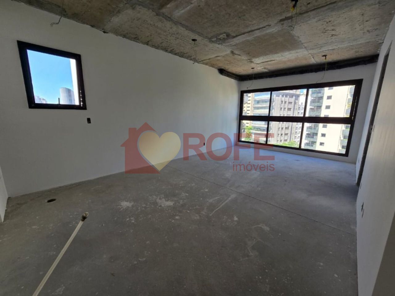 Foto 4 - RF34005